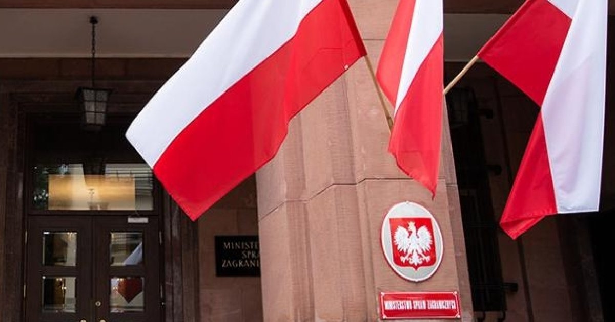 Президент України Володимир Зеленський на зустрічі або під час заяви щодо дипломатичних відносин
