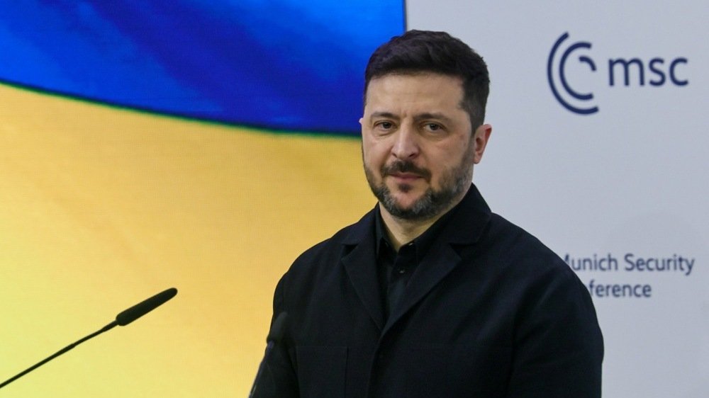 Президент України Володимир Зеленський під час офіційної заяви.