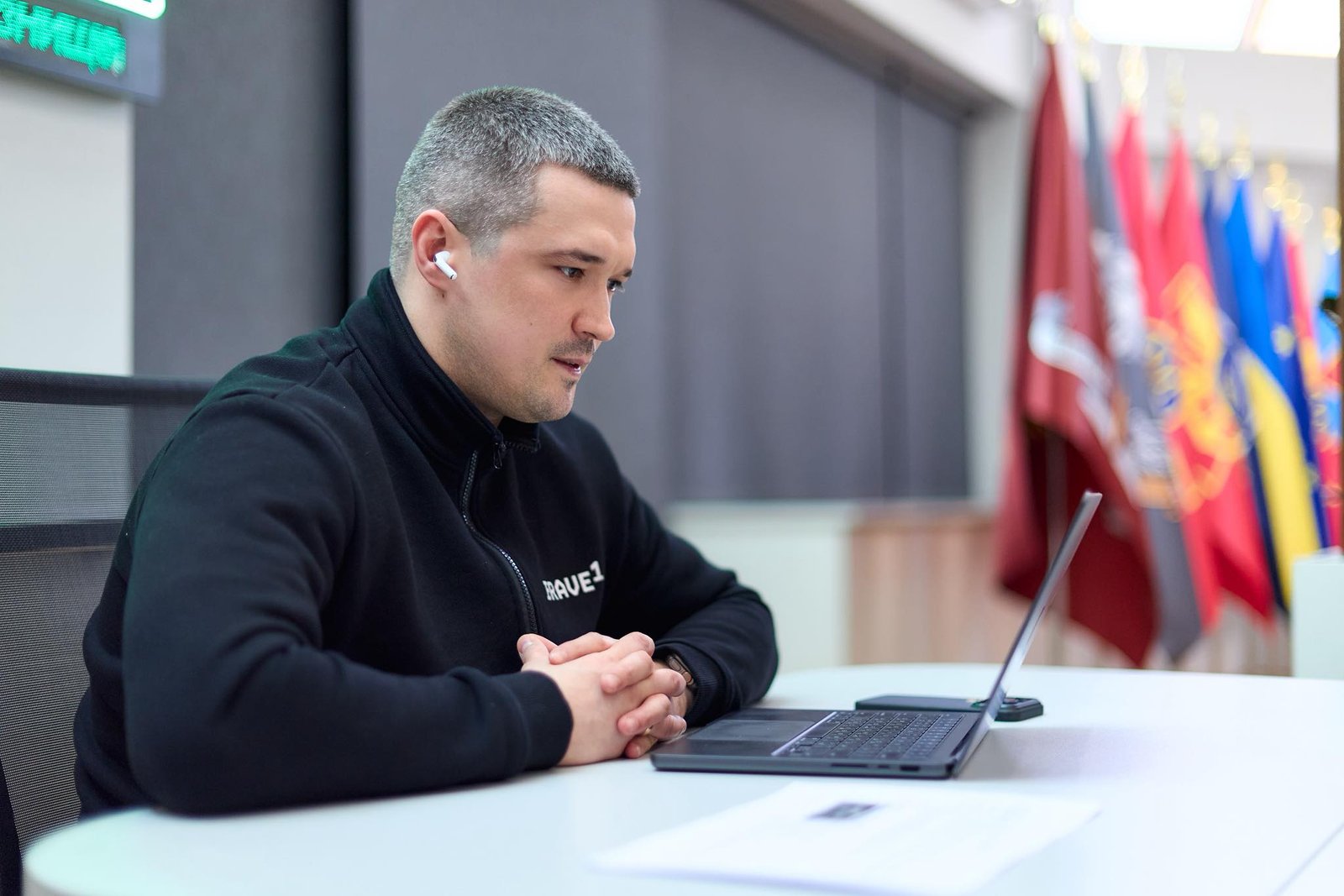 Михайло Федоров, Міністр оборони, обговорює показники втрат та механізми оцінки