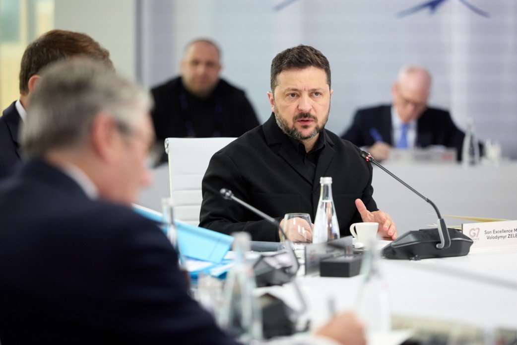 Володимир Зеленський під час інтерв'ю Reuters NEXT
