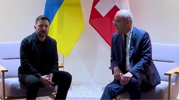 Володимир Зеленський та Гі Пармелен під час зустрічі.