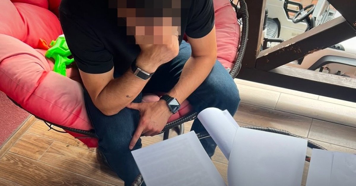 Співробітник СБУ, підозрюваний у підбурюванні до хабара