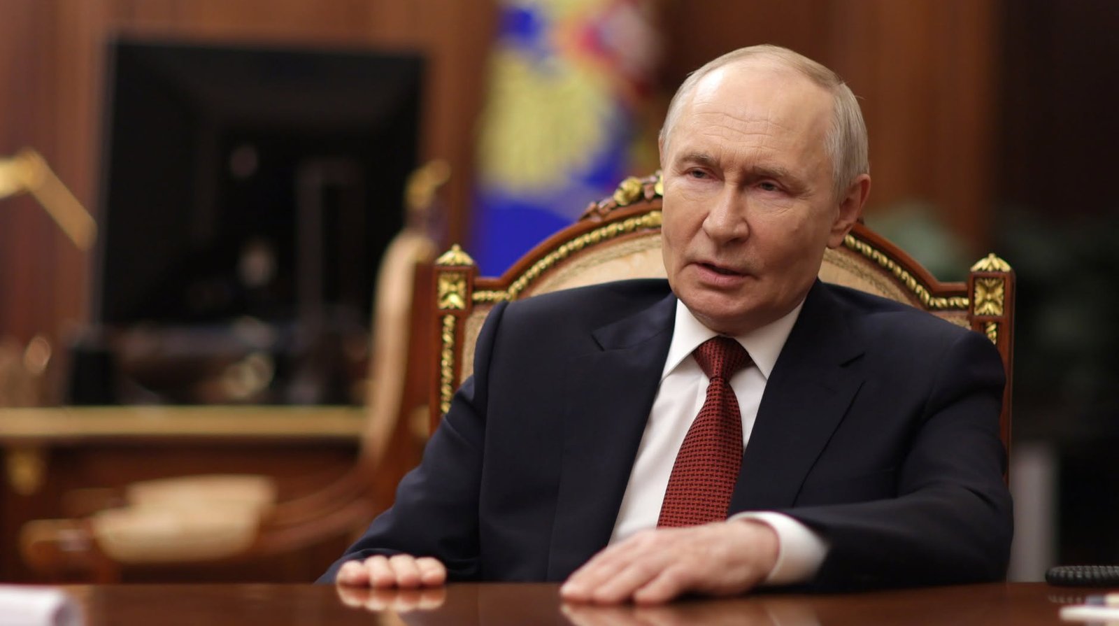 Глава РФ Володимир Путін під час інтерв'ю, де озвучив відстані до українських міст.