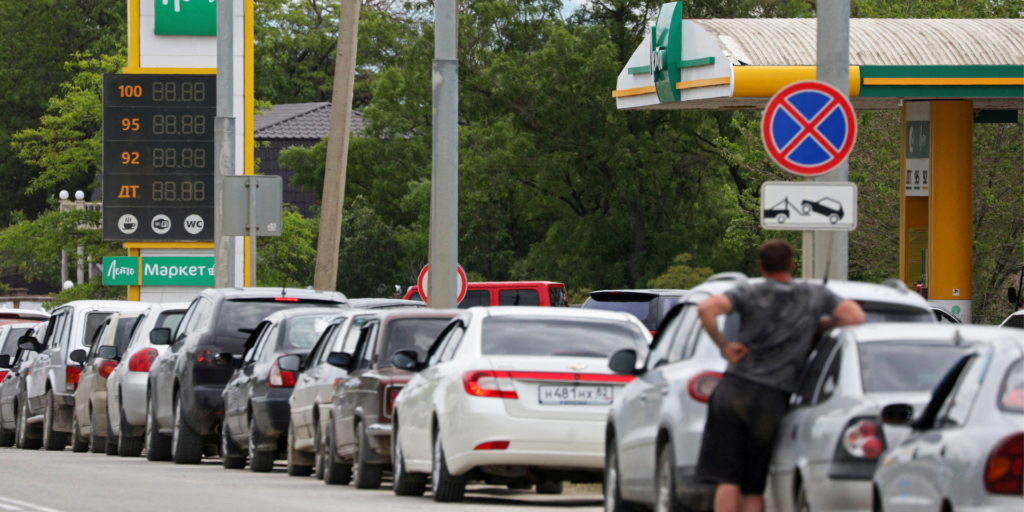 Зображення, що символізує знищення логістичних об'єктів та інфраструктури на території окупованого Криму