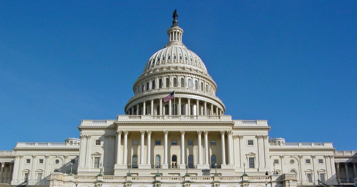 Засідання Сенату США, де розглядається резолюція про військові повноваження.
