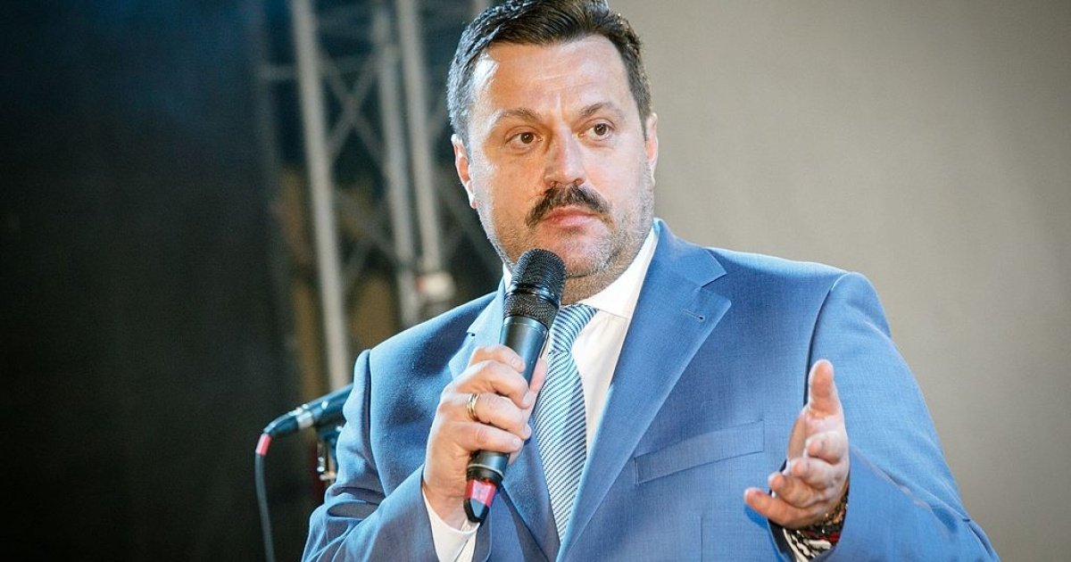 Судове рішення щодо Андрія Деркача за державну зраду та незаконне збагачення