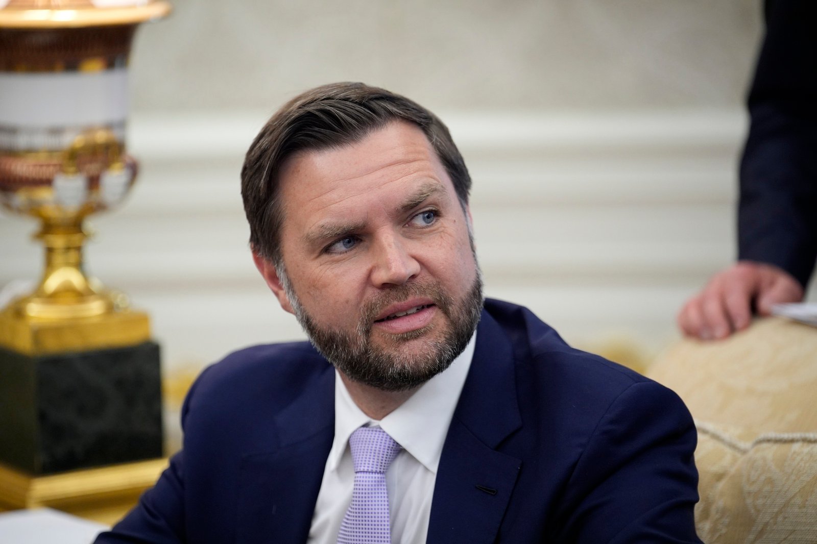 Віцепрезидент США Джей Ді Венс під час публічного виступу.