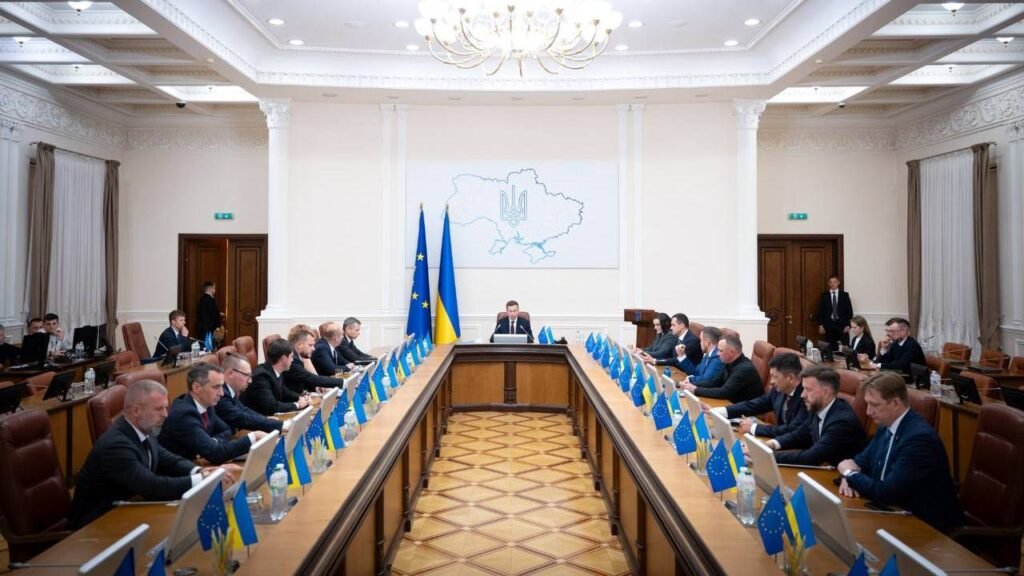 Кабінет міністрів України ухвалює рішення про реорганізацію міністерств