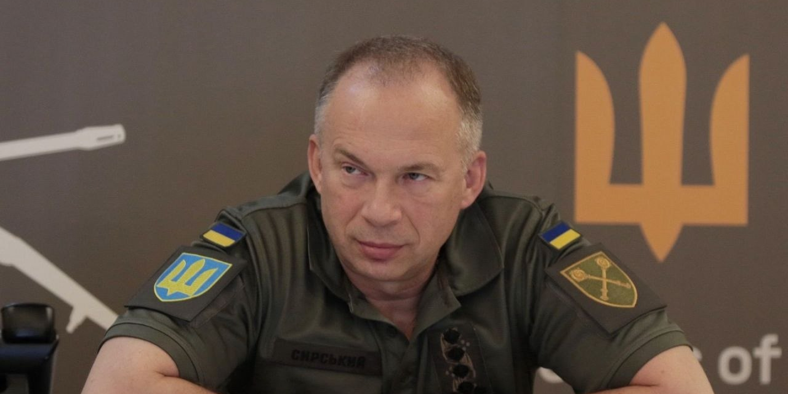 Олександр Сирський, Головнокомандувач ЗСУ, обговорює посилення протиповітряної оборони та інтеграцію нових систем.