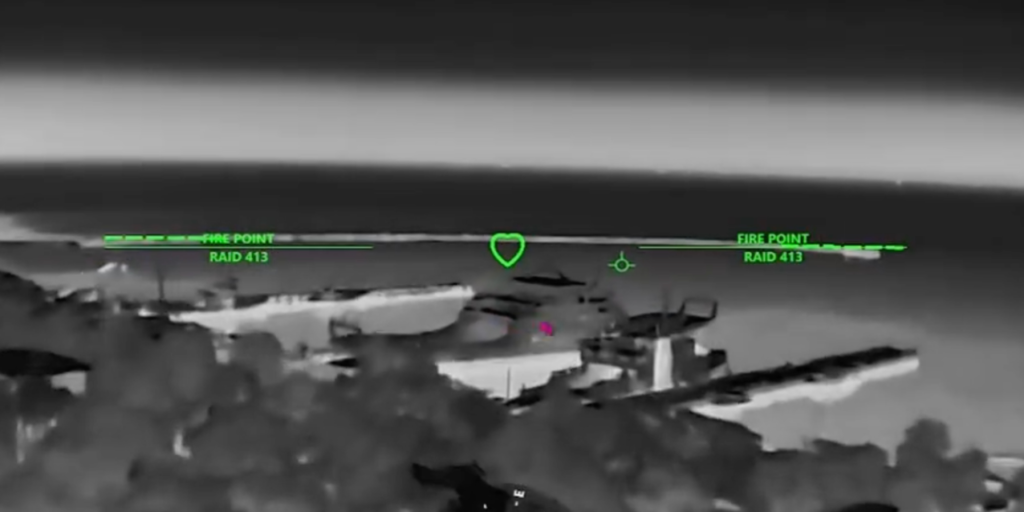 Морські судна в Азовському морі під час військових операцій