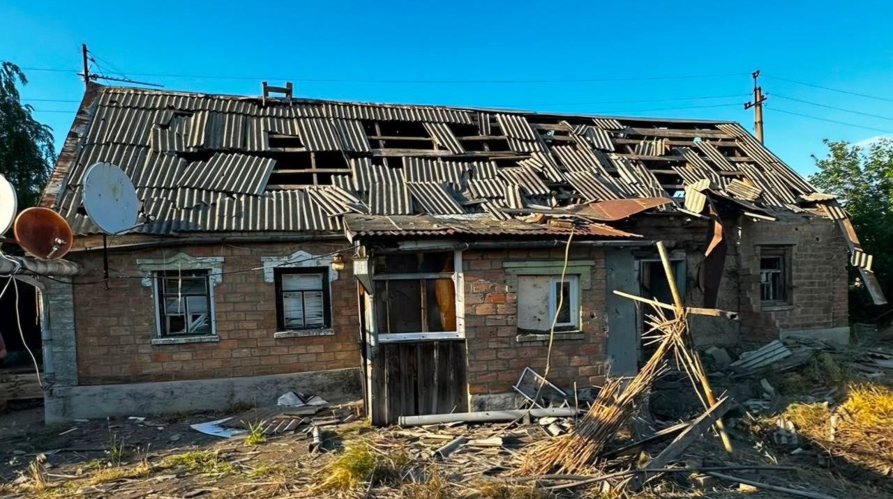 Наслідки російських ударів по Дніпропетровщині, загиблі та пошкоджені підприємства.