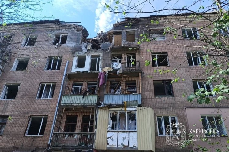 Наслідки російських атак на Харків та Київ