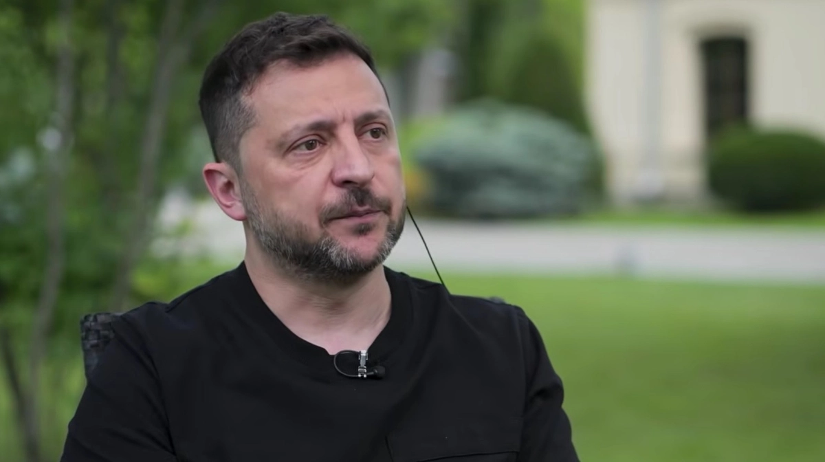 Президент України Володимир Зеленський під час інтерв'ю