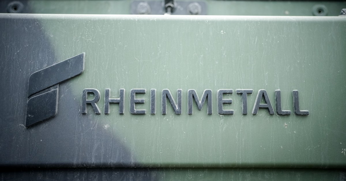 Зображення 155-мм артилерійських снарядів RH1412, поставлених компанією Rheinmetall.