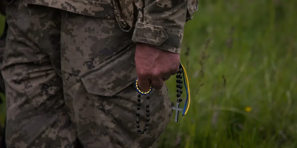Місце проведення меморіального забігу, вражене ракетним ударом, де загинув поліцейський та постраждали люди