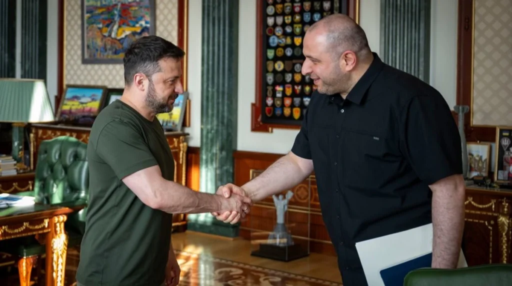 Рустем Умєров, Президент України, Служба зовнішньої розвідки.