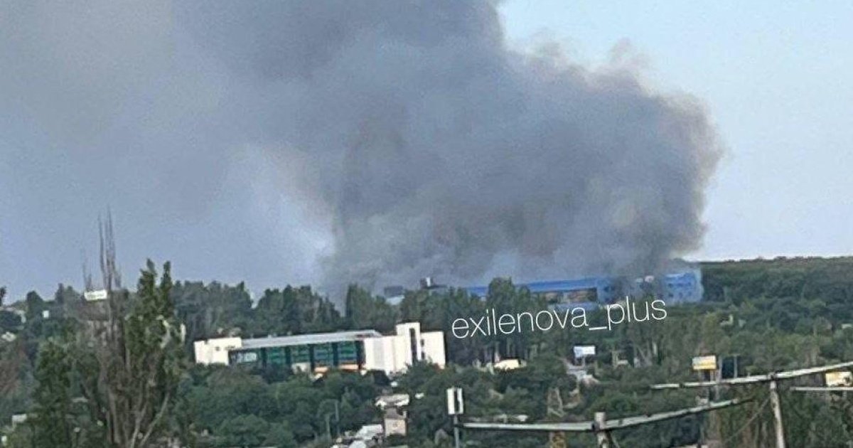 Підтвердження ударів по російських НПЗ у Татарстані та Краснодарському краї, аеродрому в Криму.