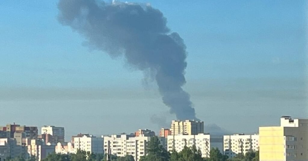 НПЗ «Славнафта-Янос» у Ярославлі після атаки дронів
