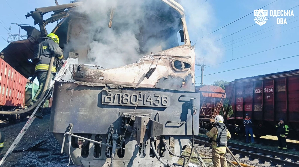 Пасажирський потяг після атаки "Шахеда" в Одеській області.
