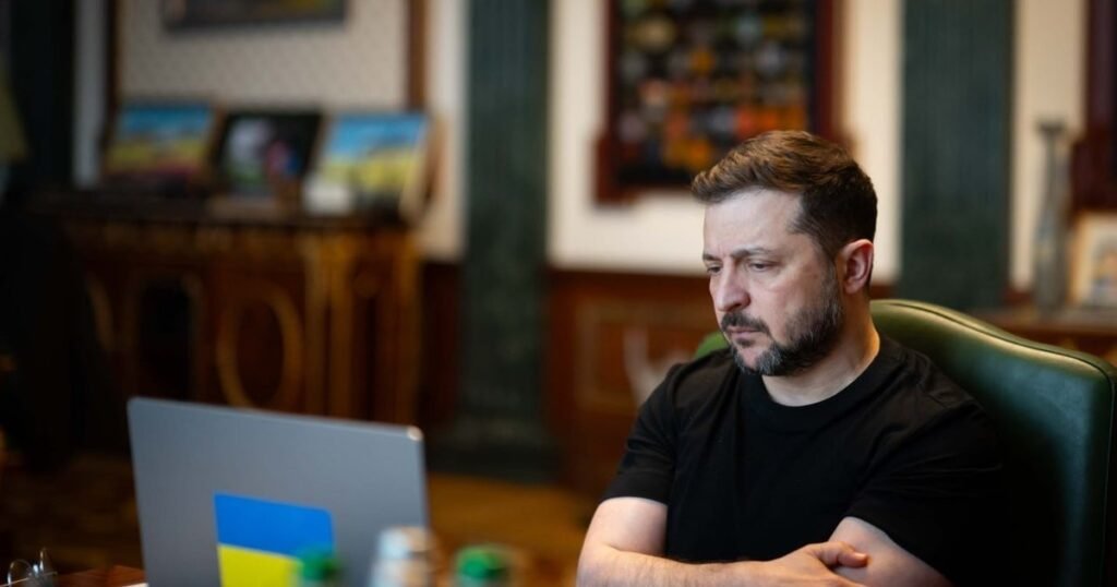 Президент України Володимир Зеленський повідомляє про наслідки нічних ударів російськими дронами.