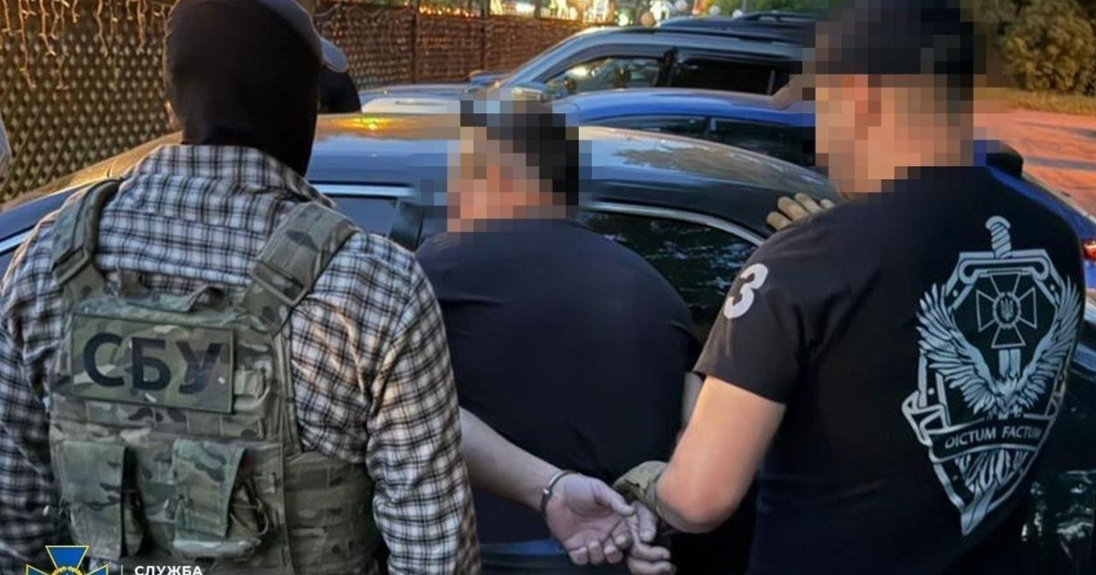 Ексзаступник голови ДСНС, підозрюваний в організації терористичних актів та замахів.