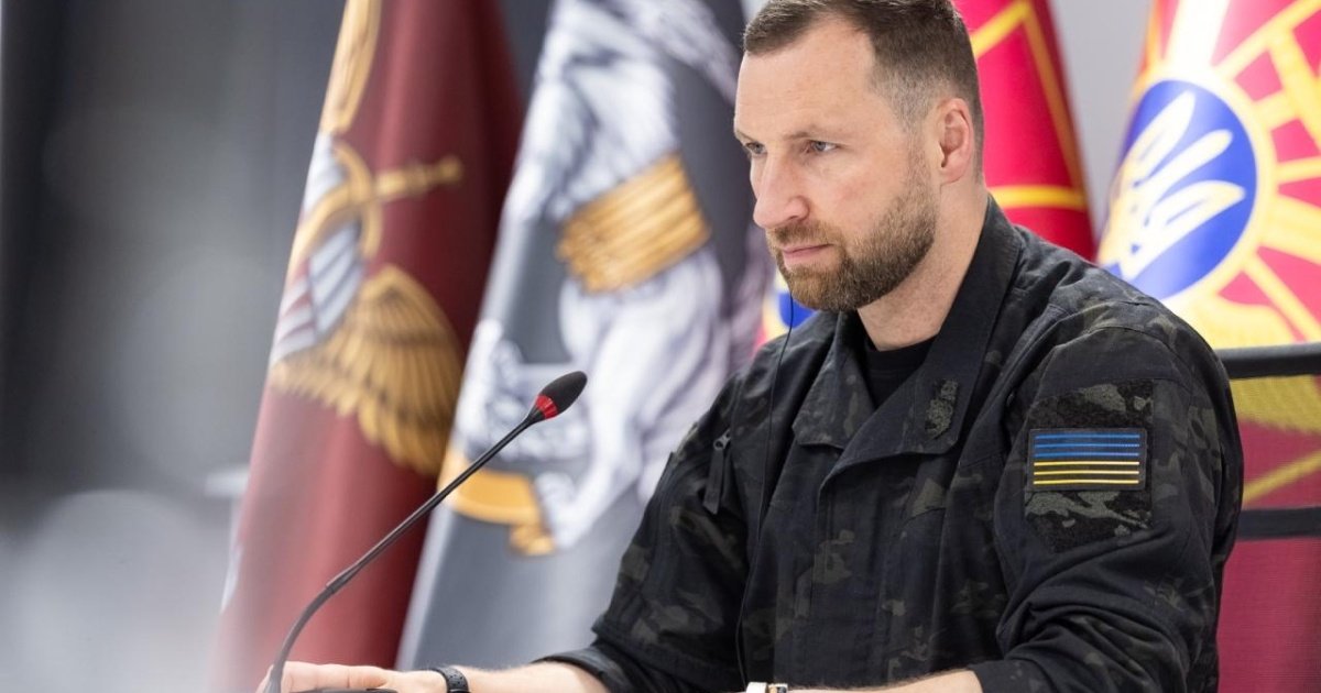 Міністр оборони України під час засідання Ради ЄС
