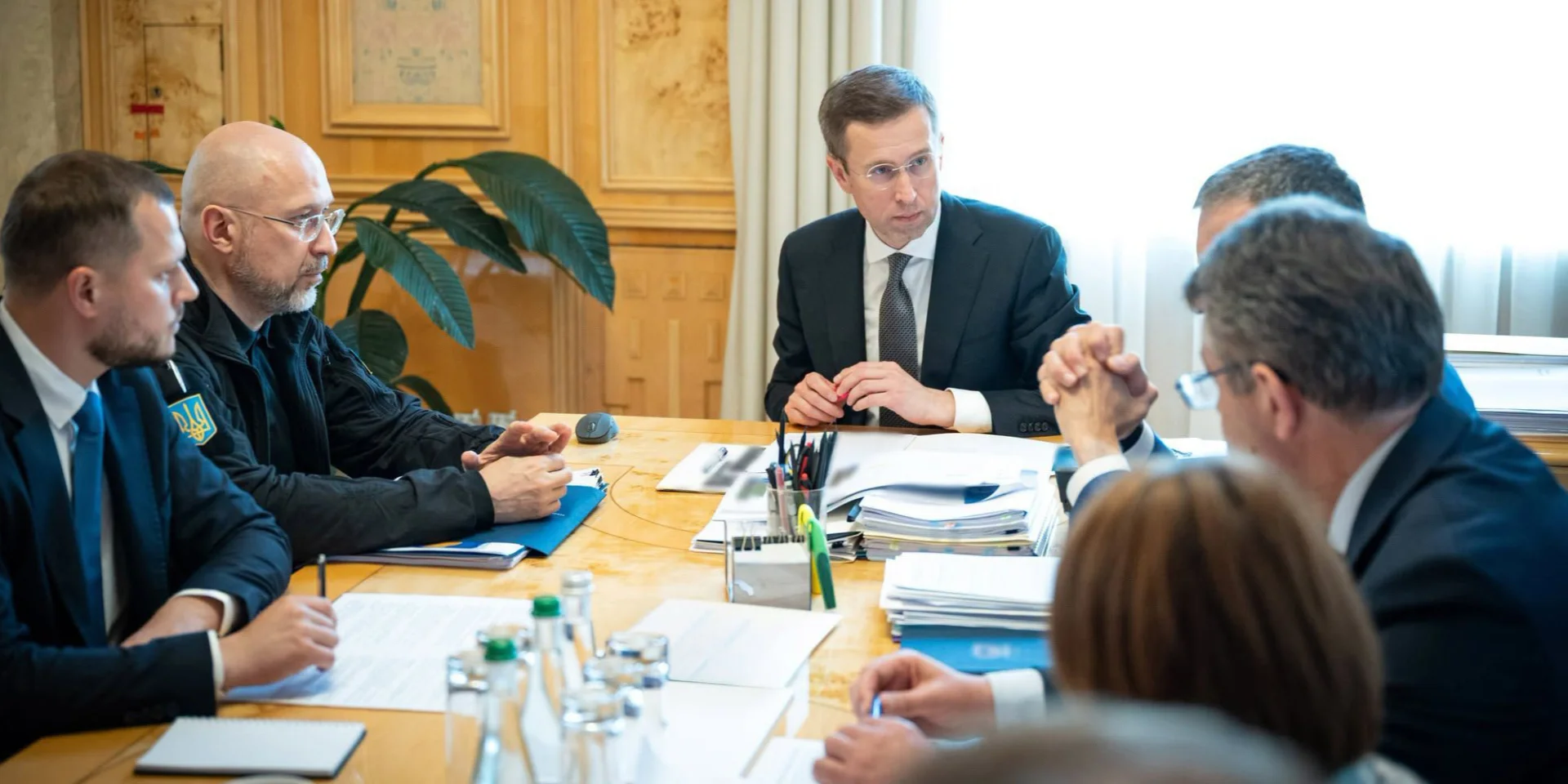 Прем'єр-міністр Сергій Корецький обговорює фінансування України