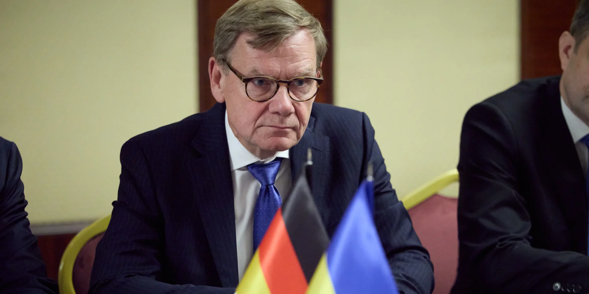 Міністр закордонних справ Німеччини Йоганн Вадефуль висловлює позицію щодо закупівель зброї Україною.