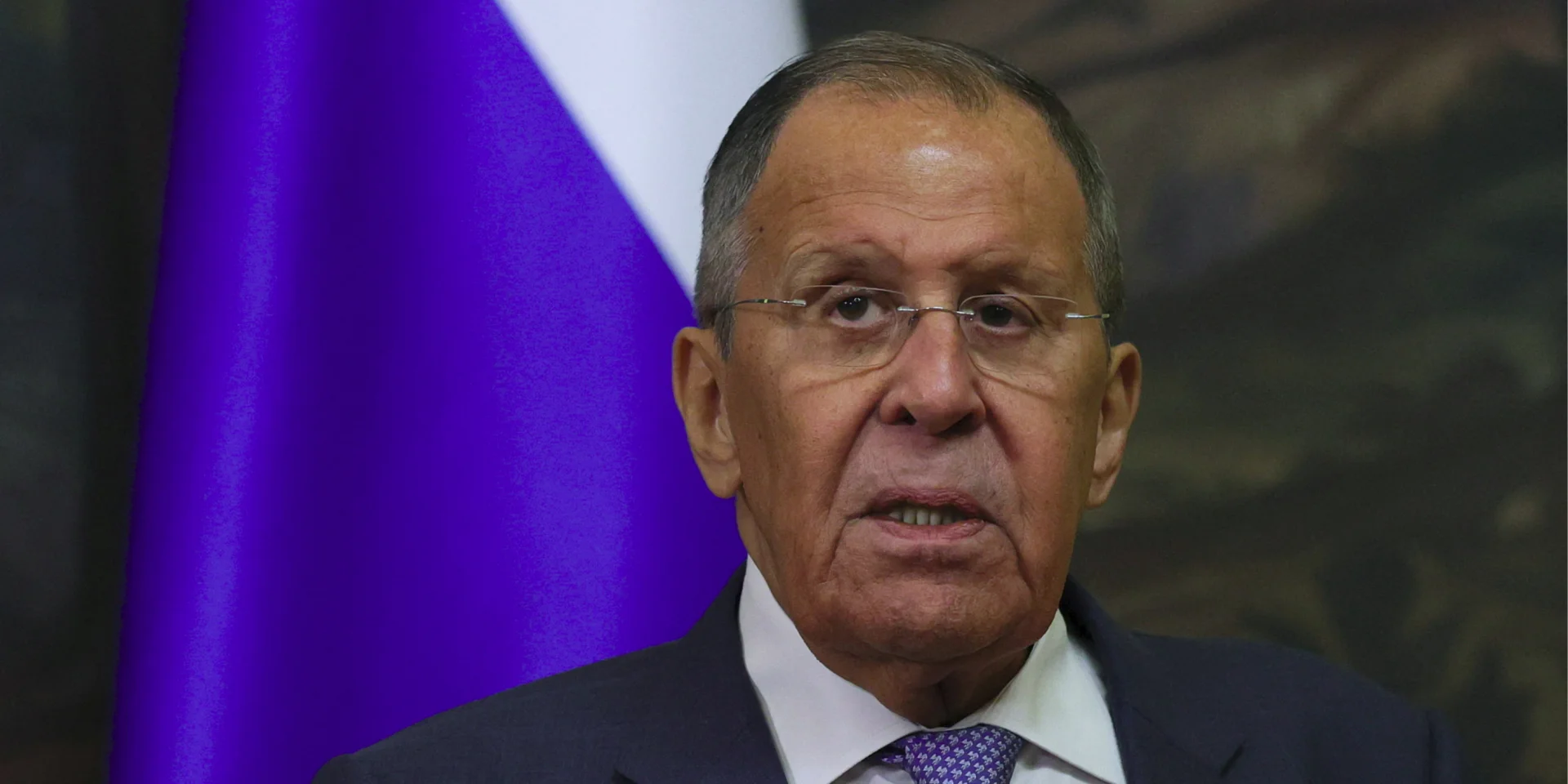 Сергій Лавров, міністр закордонних справ Росії, на тлі офіційних заяв