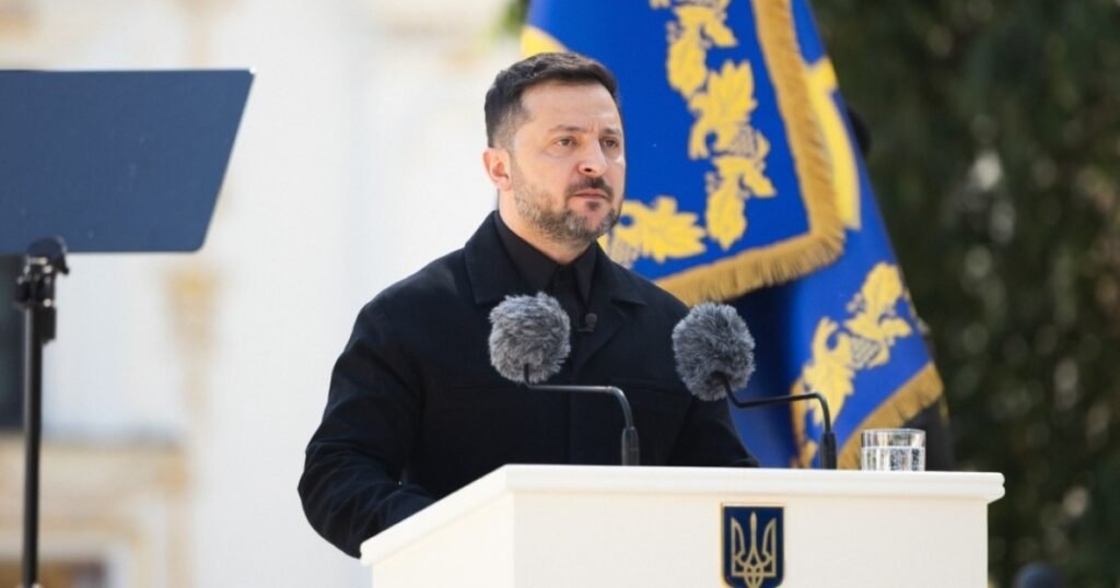 Президент Зеленський очікує зустрічі з лідером США Трампом для обговорення оборонних питань.