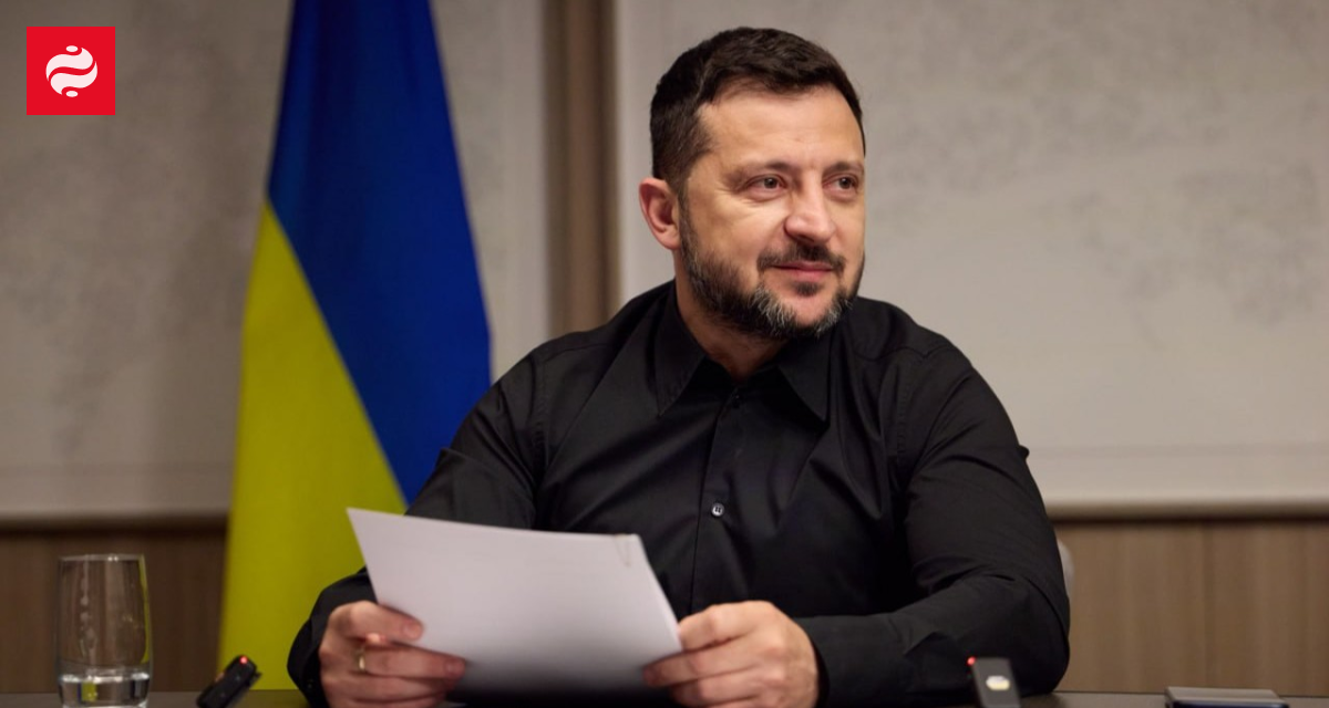 Президент Володимир Зеленський під час спілкування з журналістами