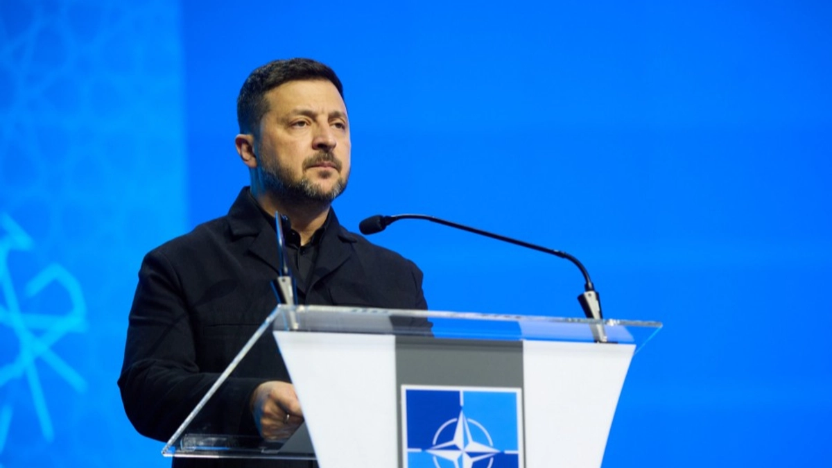 Володимир Зеленський під час офіційної заяви про мирну угоду