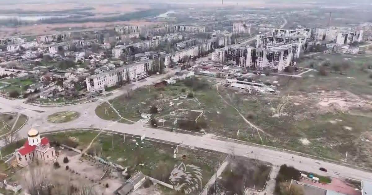 Евакуація мешканців Олешків через Крим або Росію