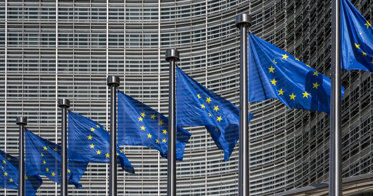 Звіт про вплив порнографічних дипфейків на депутатів Європарламенту
