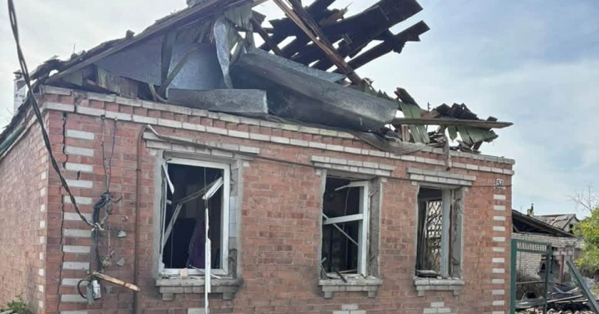 Руйнування у Слов'янську, Павлограді та Києві.