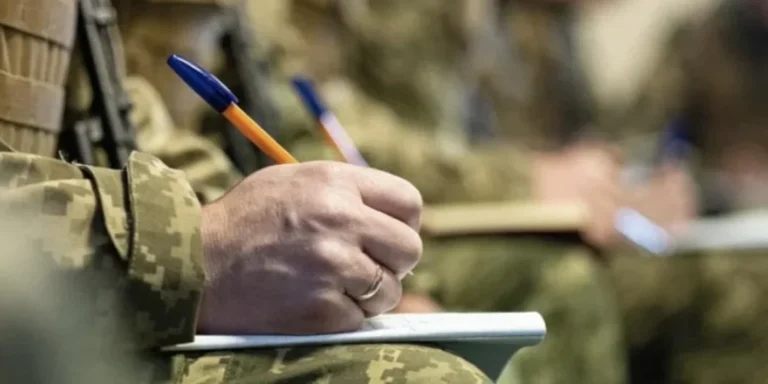 Урядове рішення щодо бронювання працівників оборонних та енергетичних підприємств