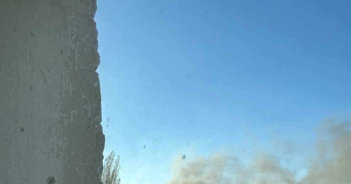 Уражені промислові об'єкти в Пермському краї та Липецькій області.