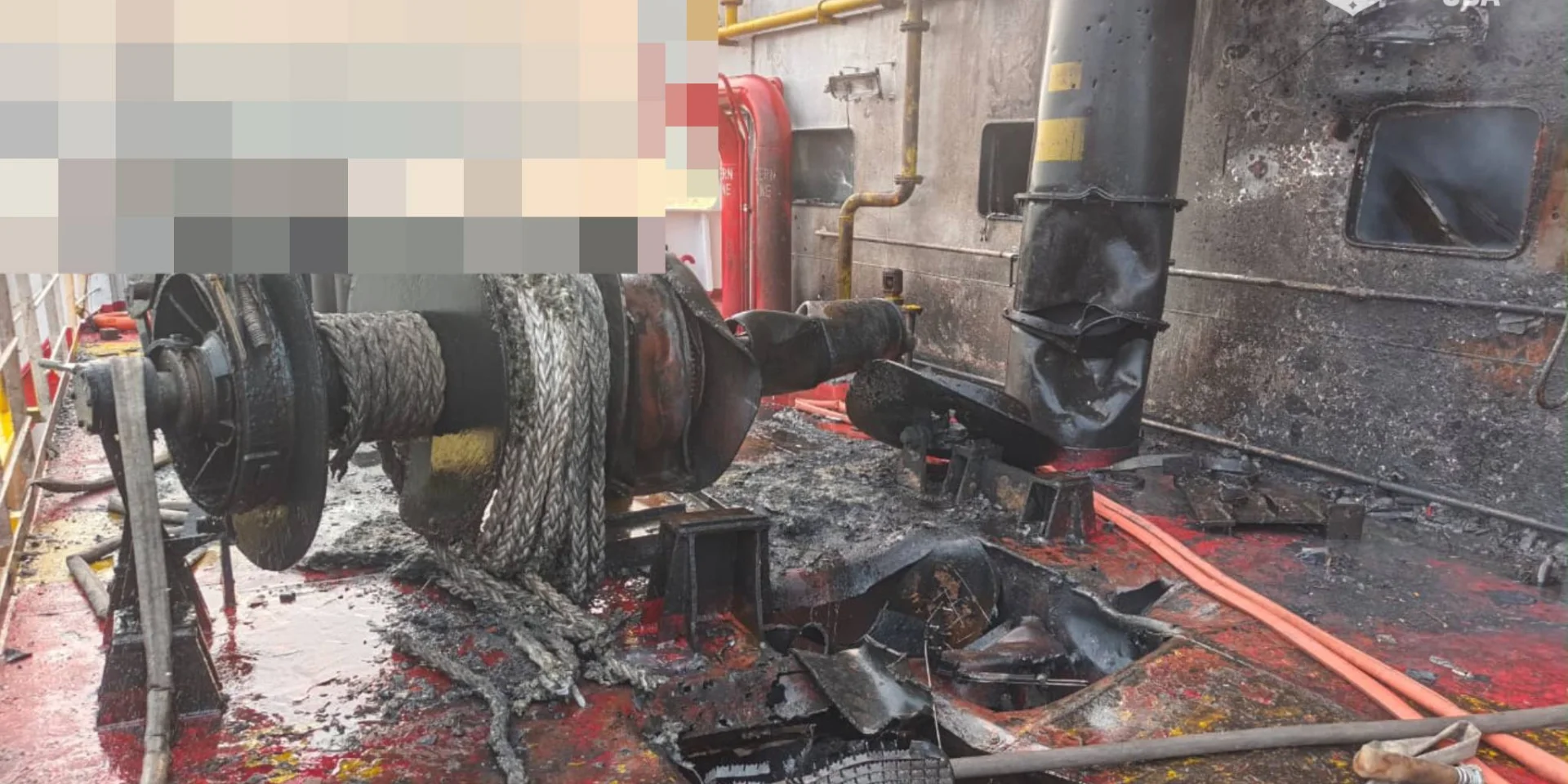 Комерційне судно в Чорному морі після атаки