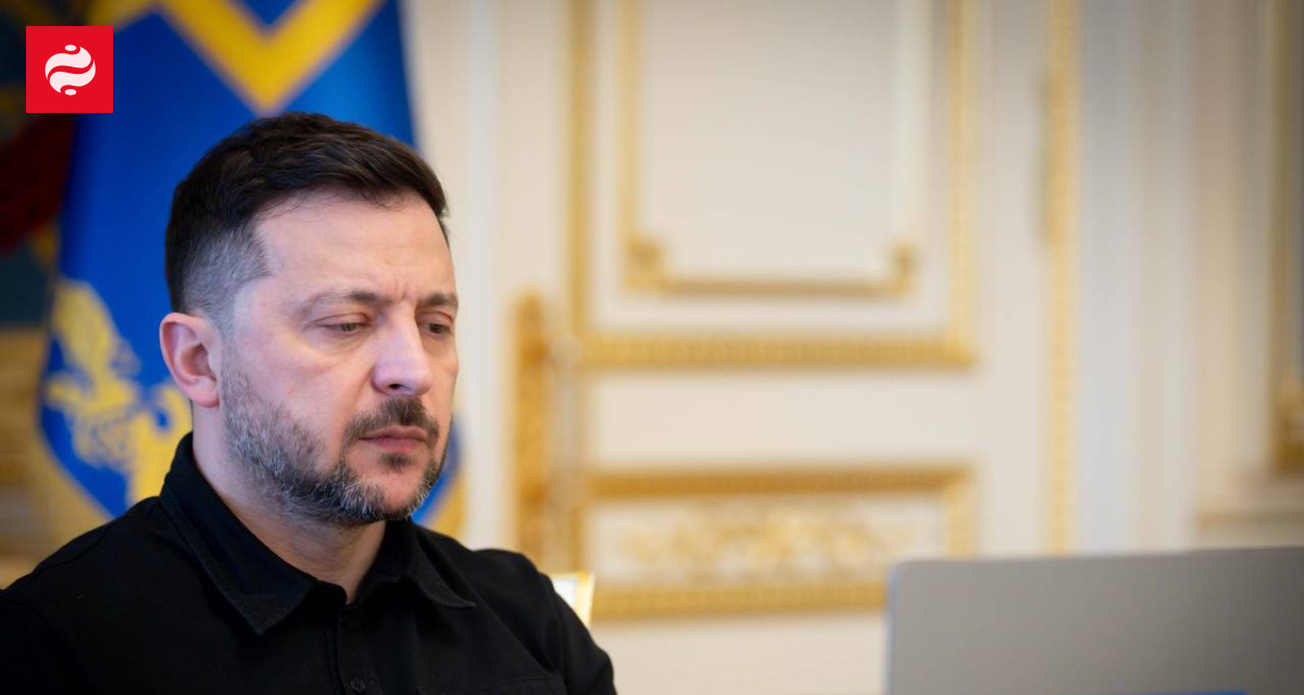 Президент України Володимир Зеленський під час обговорення оборонних технологій